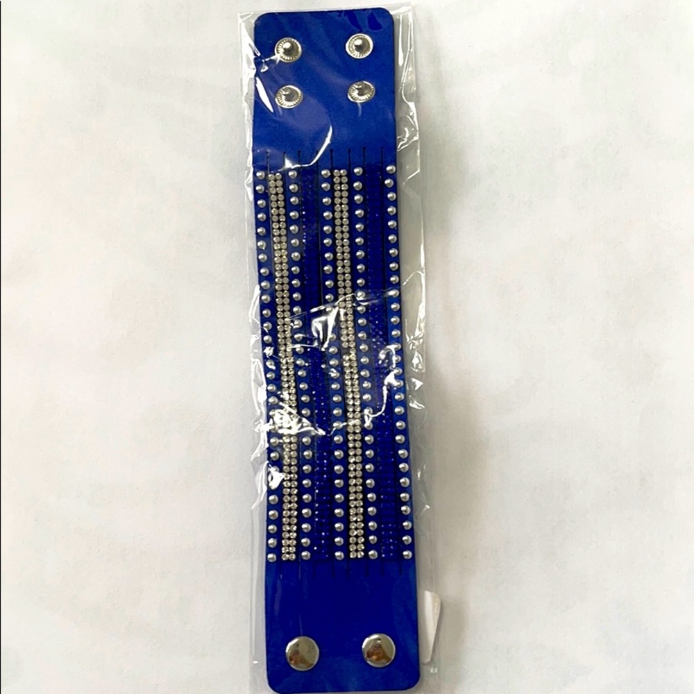 Blue bracelet